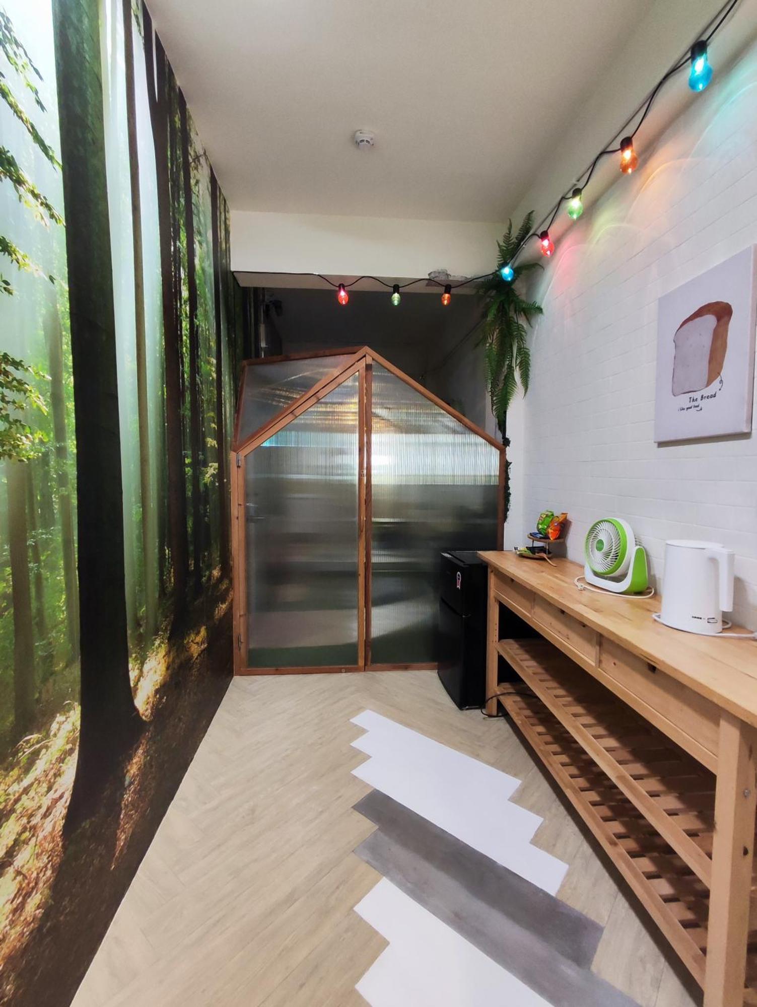 棚棚屋室內帳篷民宿inn Kaohsiung Dış mekan fotoğraf