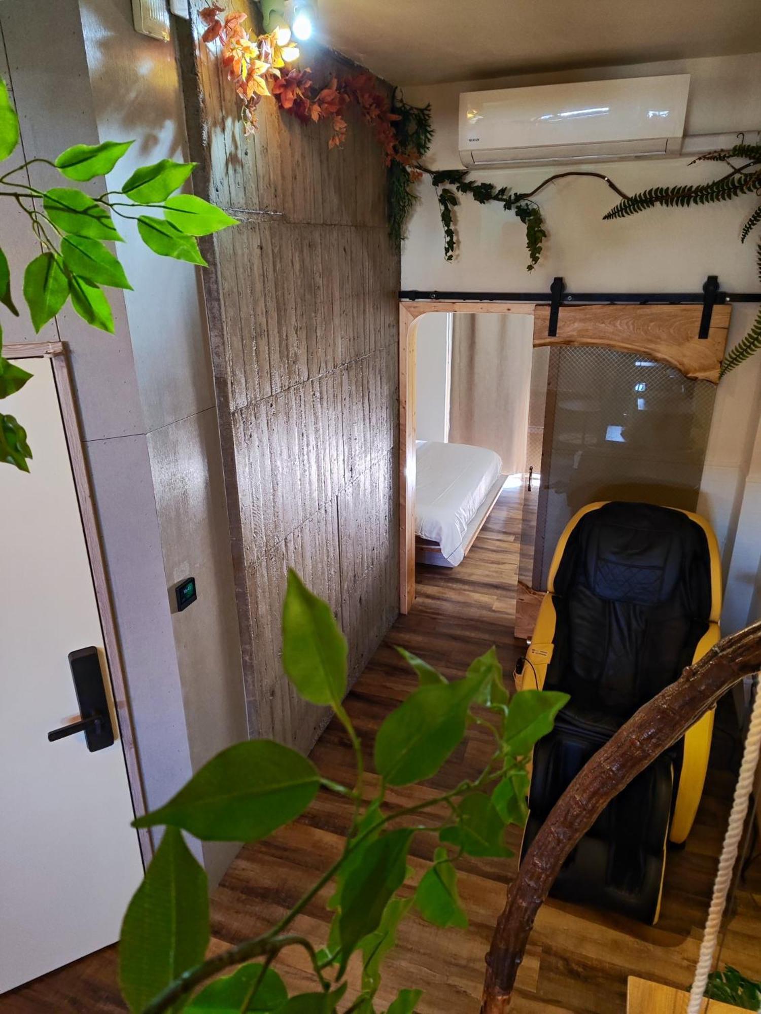 棚棚屋室內帳篷民宿inn Kaohsiung Dış mekan fotoğraf