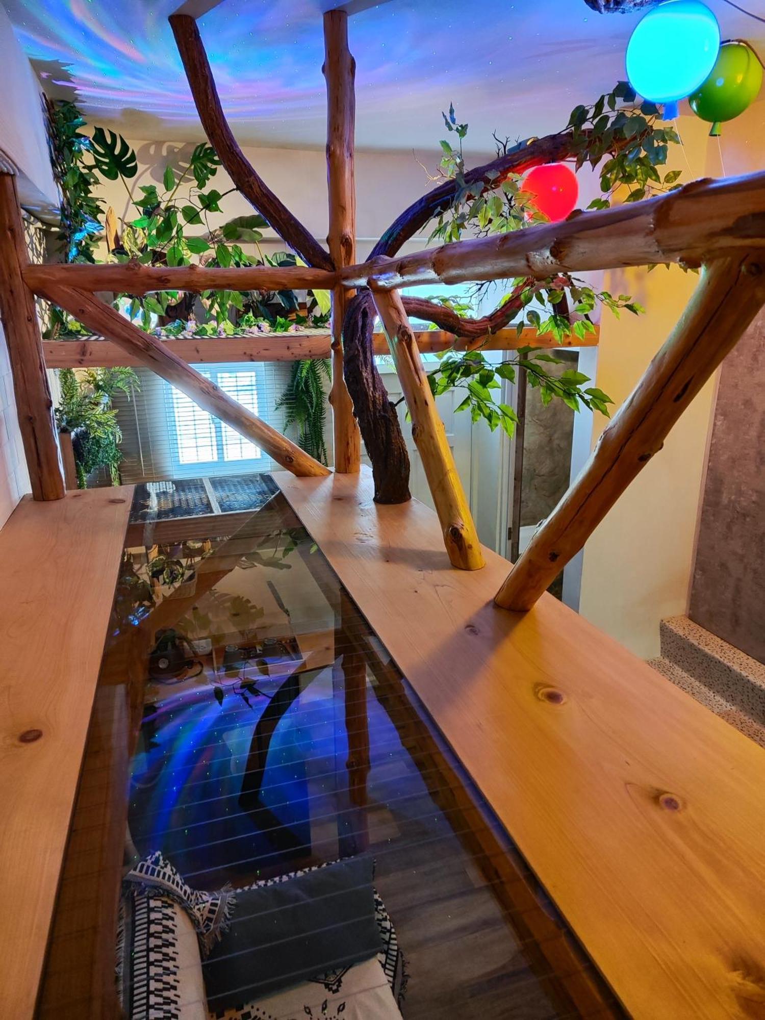 棚棚屋室內帳篷民宿inn Kaohsiung Dış mekan fotoğraf