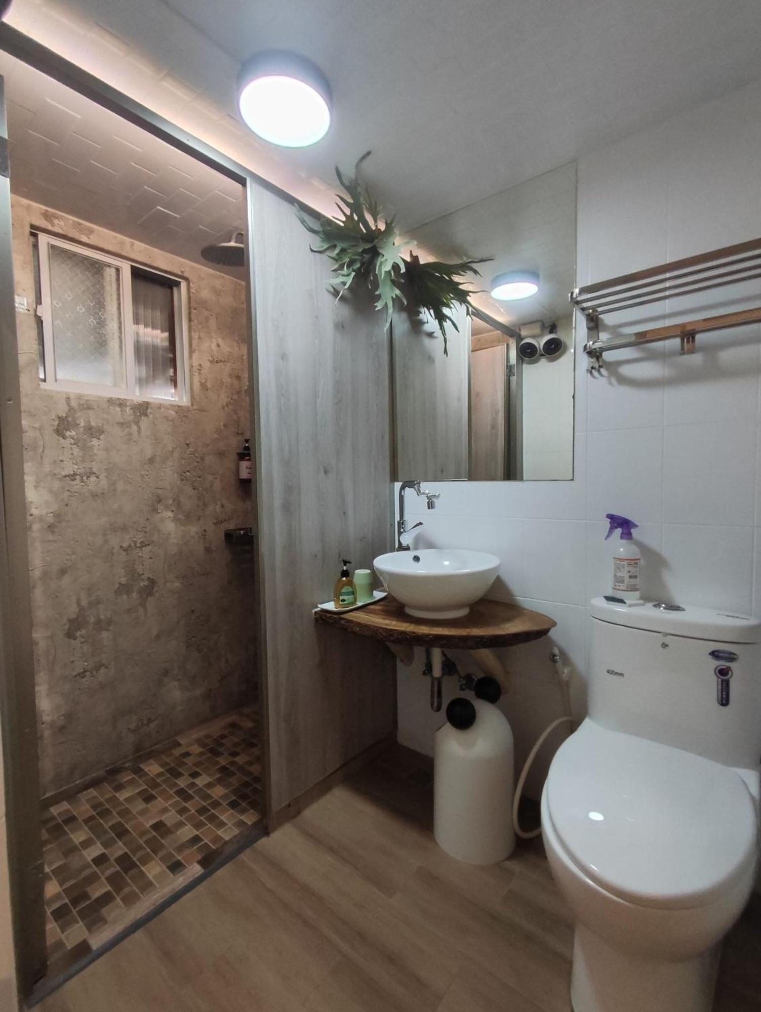棚棚屋室內帳篷民宿inn Kaohsiung Dış mekan fotoğraf