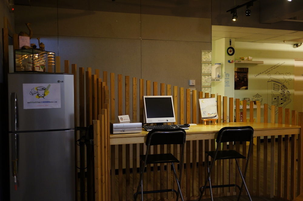 棚棚屋室內帳篷民宿inn Kaohsiung Dış mekan fotoğraf